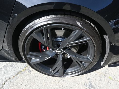 Used 2021 Audi RS 6 AWD/4WD image 20
