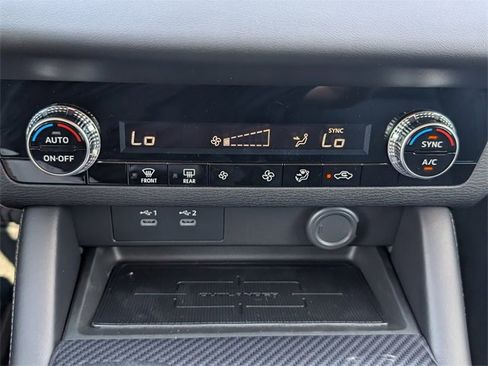 New 2025 Mitsubishi Outlander ES image 21