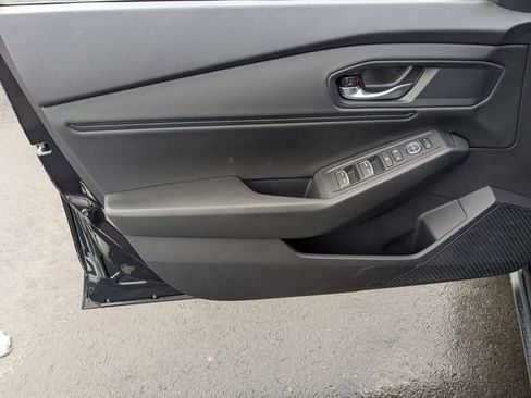 Used 2025 Honda Accord SE image 10