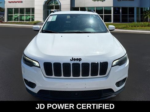 Used 2021 Jeep Cherokee Latitude Plus image 2