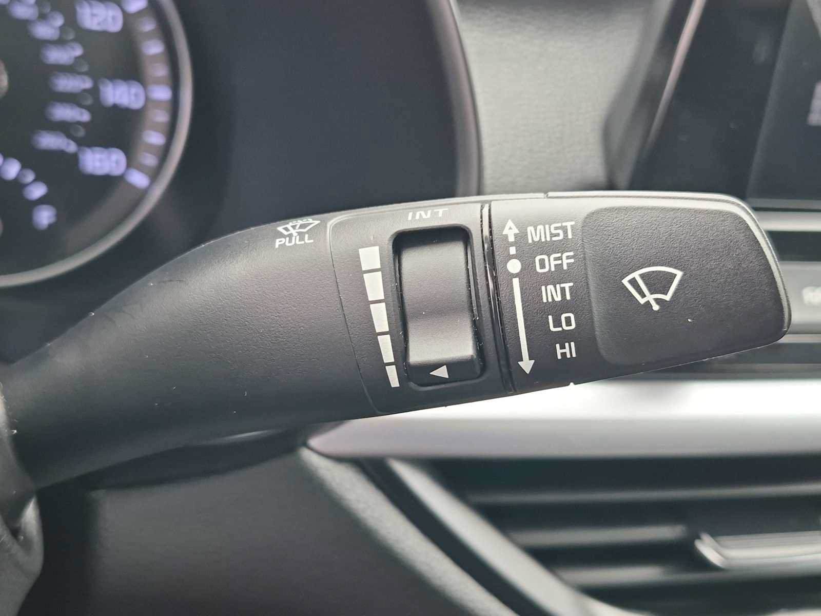 Used 2022 Kia Forte LXS FWD image 25
