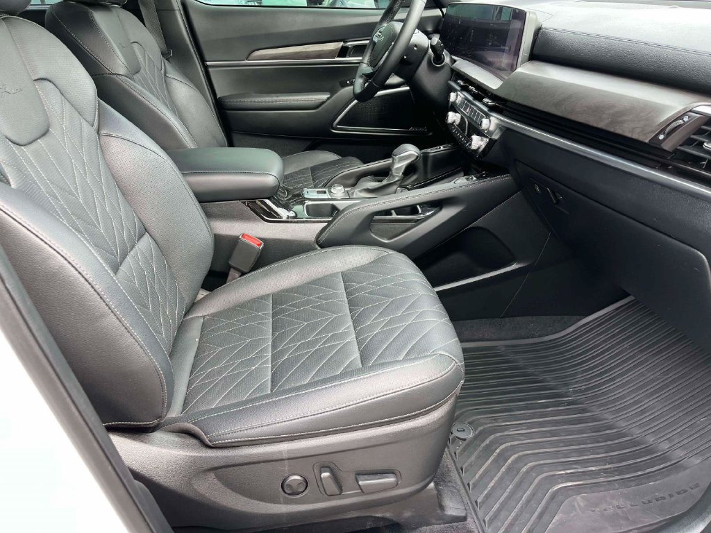 Used 2025 Kia Telluride SX X-Line AWD/4WD image 14