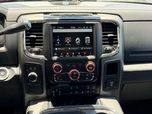 Used 2018 RAM 2500 Laramie w/ Sport Appearance Group AWD/4WD image 13