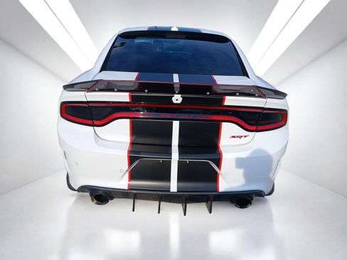 Used 2016 Dodge Charger SRT w/ Harman/Kardon Audio Group RWD image 5