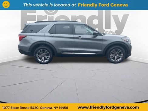 Used 2025 Ford Explorer Active w/ Active Comfort Package AWD/4WD image 4