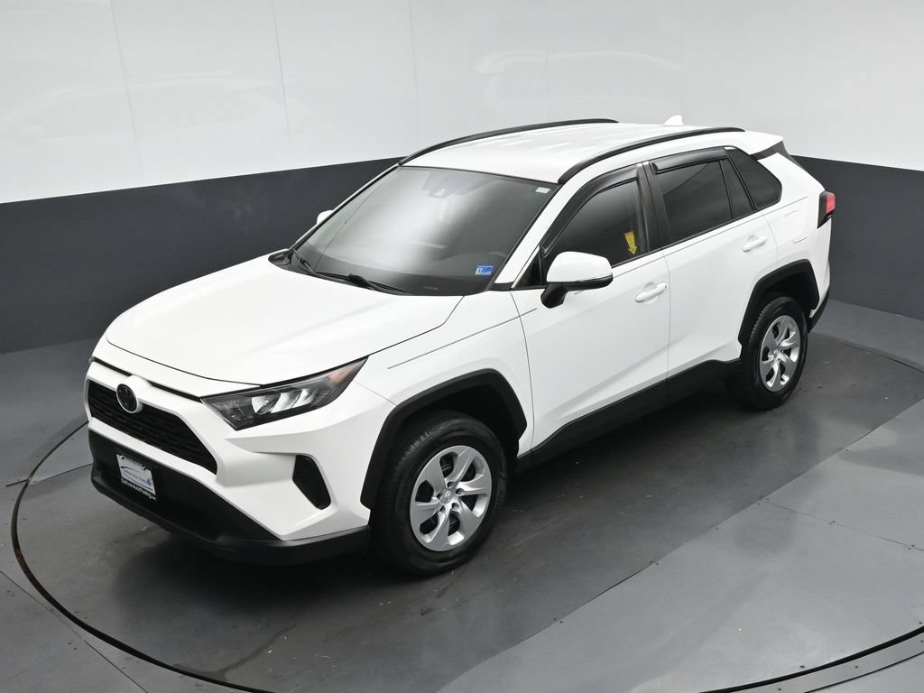 Used 2019 Toyota RAV4 LE FWD image 53
