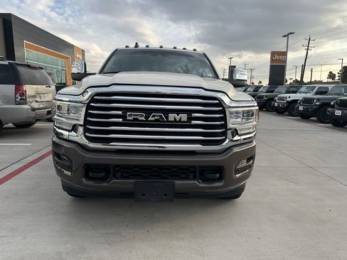 Used 2024 RAM 2500 Limited w/ Safety Group image 6