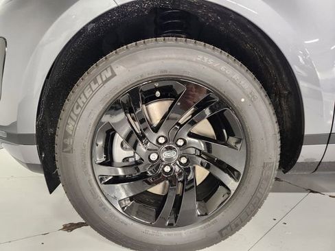 New 2026 Land Rover Range Rover Evoque S image 8