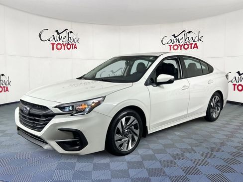 Used 2023 Subaru Legacy Limited image 2