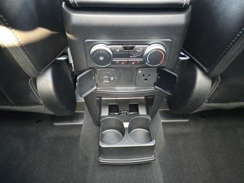 Certified 2022 Ford Explorer Limited w/ Equipment Group 301A image 8