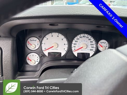 Used 2005 Dodge Ram 1500 Truck SLT w/ Trailer Tow Group AWD/4WD image 3