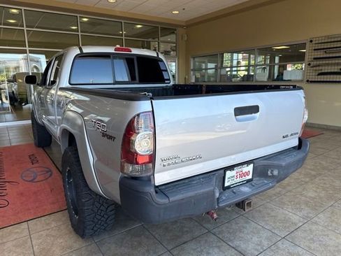 Used 2010 Toyota Tacoma 4x4 Double Cab image 5