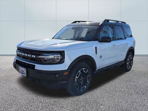 Certified 2023 Ford Bronco Sport Outer Banks image 1