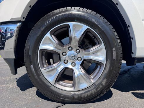 Used 2021 RAM 1500 Laramie image 34