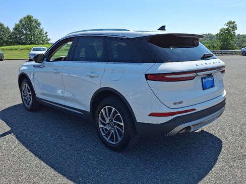 Certified 2022 Lincoln Corsair AWD w/ Equipment Group 101A image 5