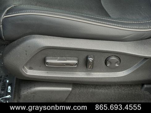 Used 2023 Honda Pilot Elite image 13