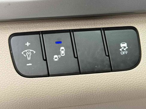 Used 2018 Hyundai Elantra Value Edition image 11