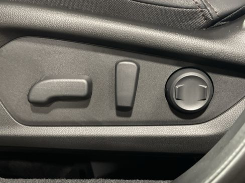 New 2025 Subaru Forester Touring image 11