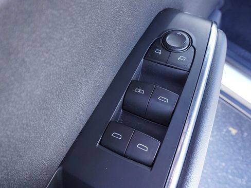 Certified 2025 GMC Acadia Elevation image 16