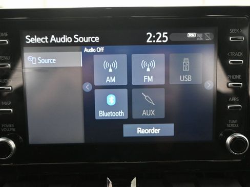 Used 2020 Toyota Corolla SE image 14