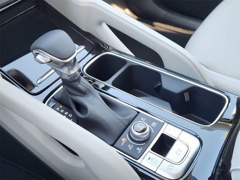 New 2025 Kia Telluride S image 14