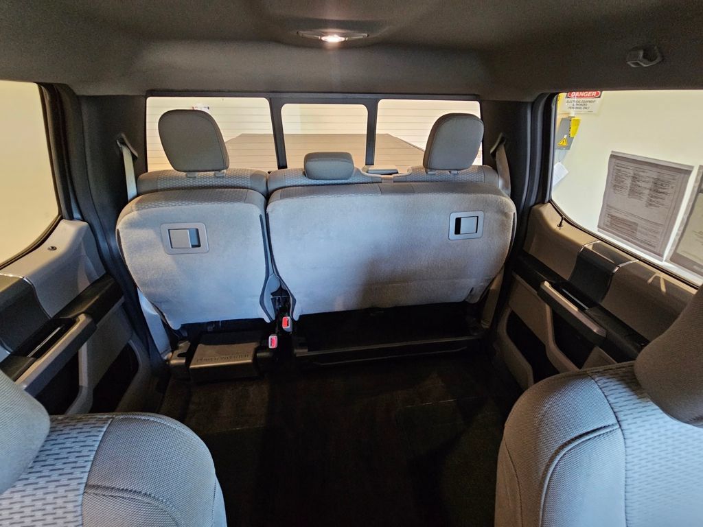 Used 2017 Ford F150 XLT w/ Equipment Group 302A Luxury AWD/4WD image 29