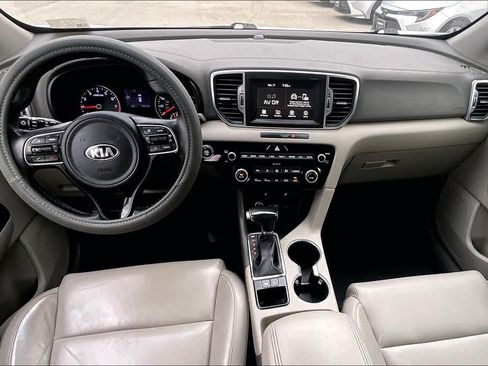 Used 2018 Kia Sportage EX w/ EX Sport Appearance Package FWD image 15