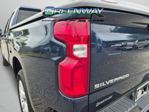 Used 2022 Chevrolet Silverado 1500 Custom w/ Safety Confidence Package RWD image 27
