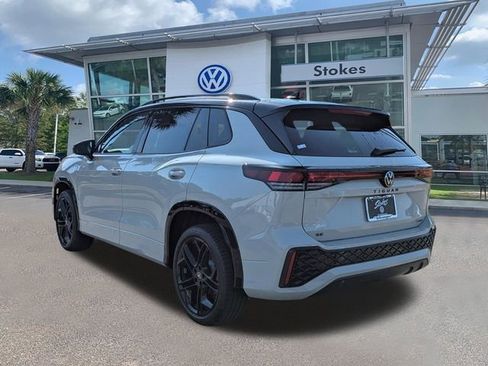 New 2026 Volkswagen Tiguan SE R-Line AWD/4WD image 7