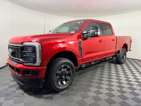 Used 2024 Ford F250 Lariat w/ Sport Appearance Package image 10