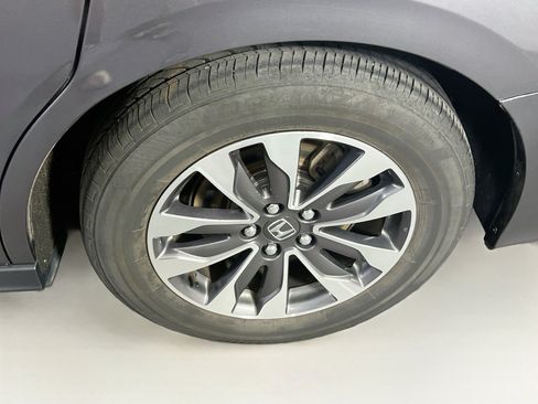 Used 2023 Honda Odyssey EX-L image 32
