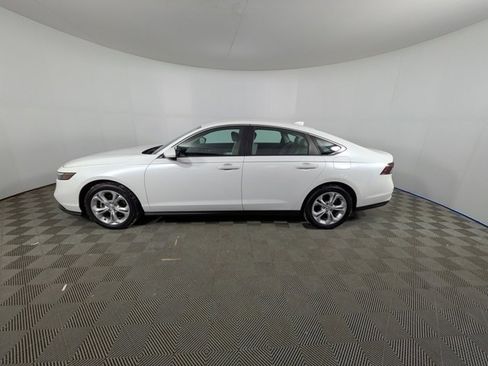 Used 2023 Honda Accord LX image 24