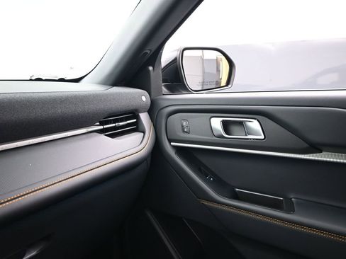 New 2026 Ford Explorer Tremor w/ Tremor Convenience Package image 23