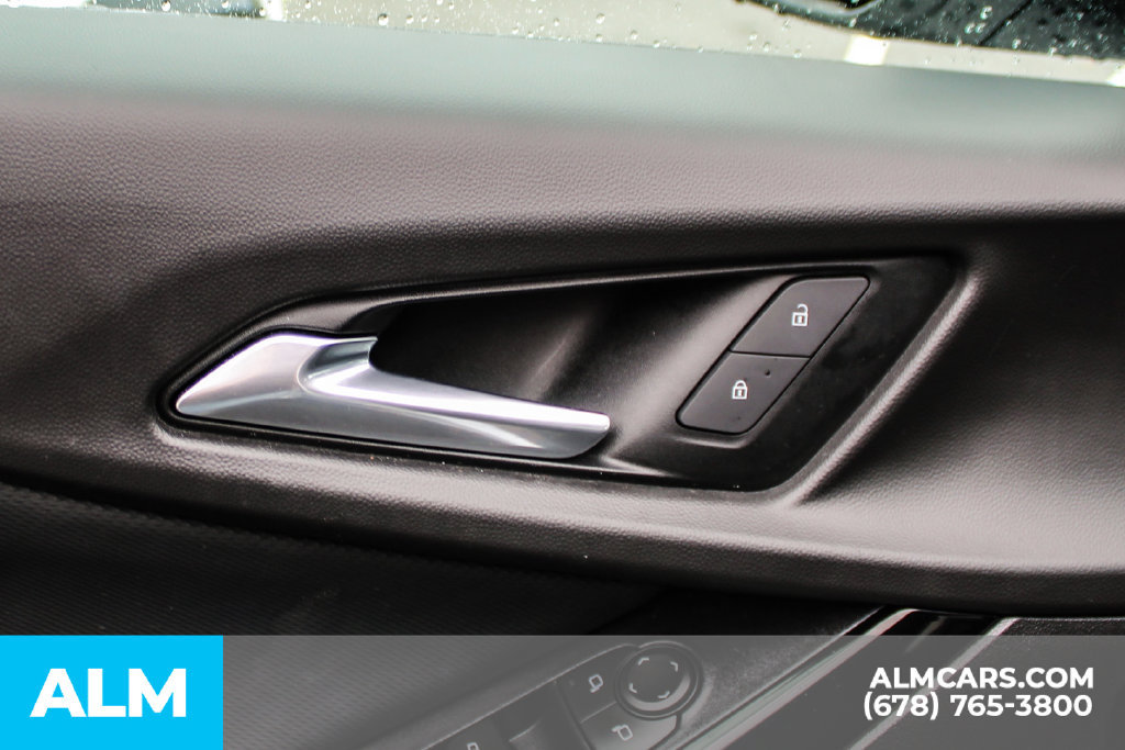 Used 2025 Chevrolet Equinox LT w/ Convenience Package II FWD image 32