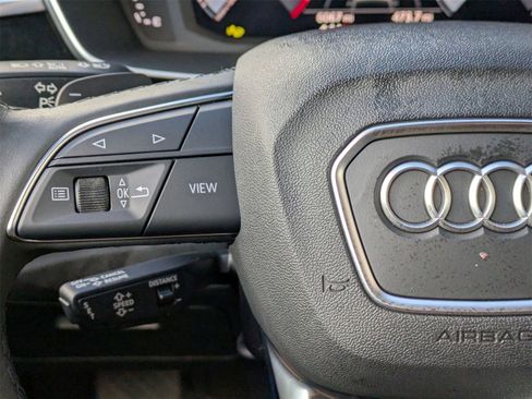 Used 2025 Audi Q3 2.0T Premium w/ Convenience Package image 10
