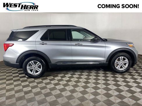 Used 2024 Ford Explorer XLT w/ Equipment Group 202A AWD/4WD image 25