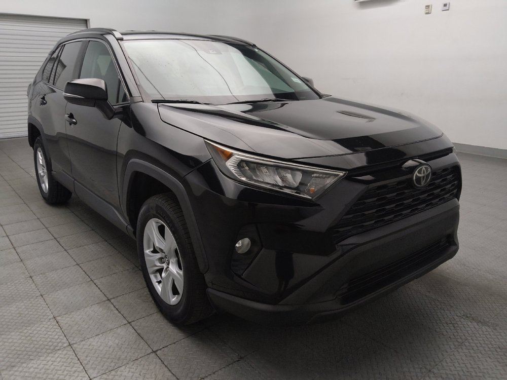 Used 2021 Toyota RAV4 XLE AWD/4WD image 13