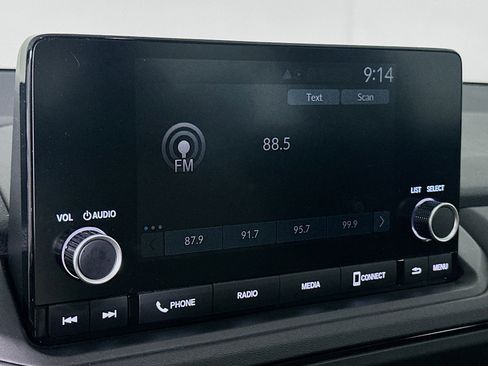 Used 2025 Honda Accord SE image 19