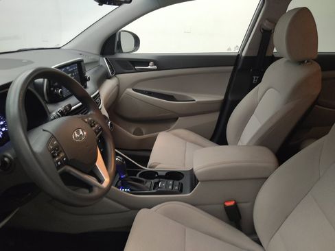 Used 2020 Hyundai Tucson Value AWD/4WD image 17