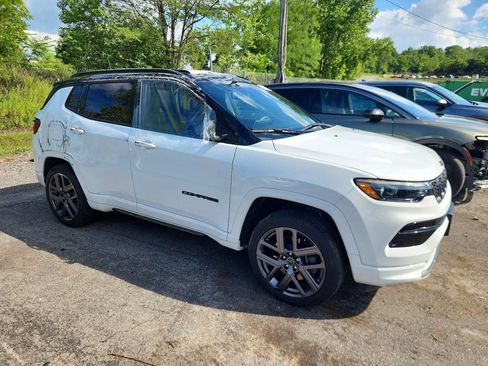 Used 2025 Jeep Compass Limited w/ High Altitude Package AWD/4WD image 1
