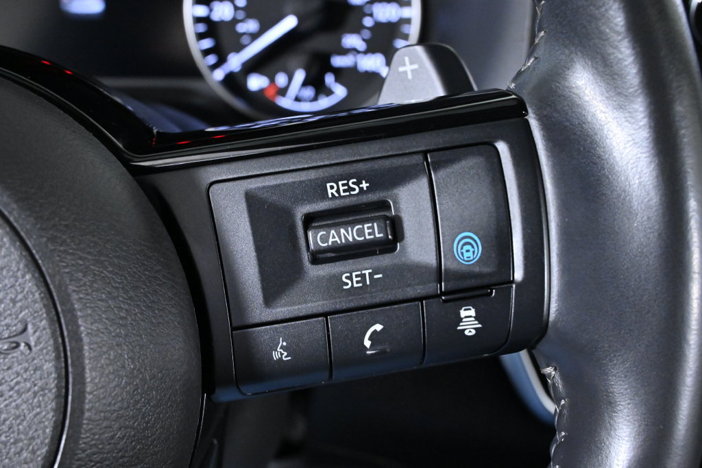 Used 2021 Nissan Rogue SL w/ Premium Package AWD/4WD image 16
