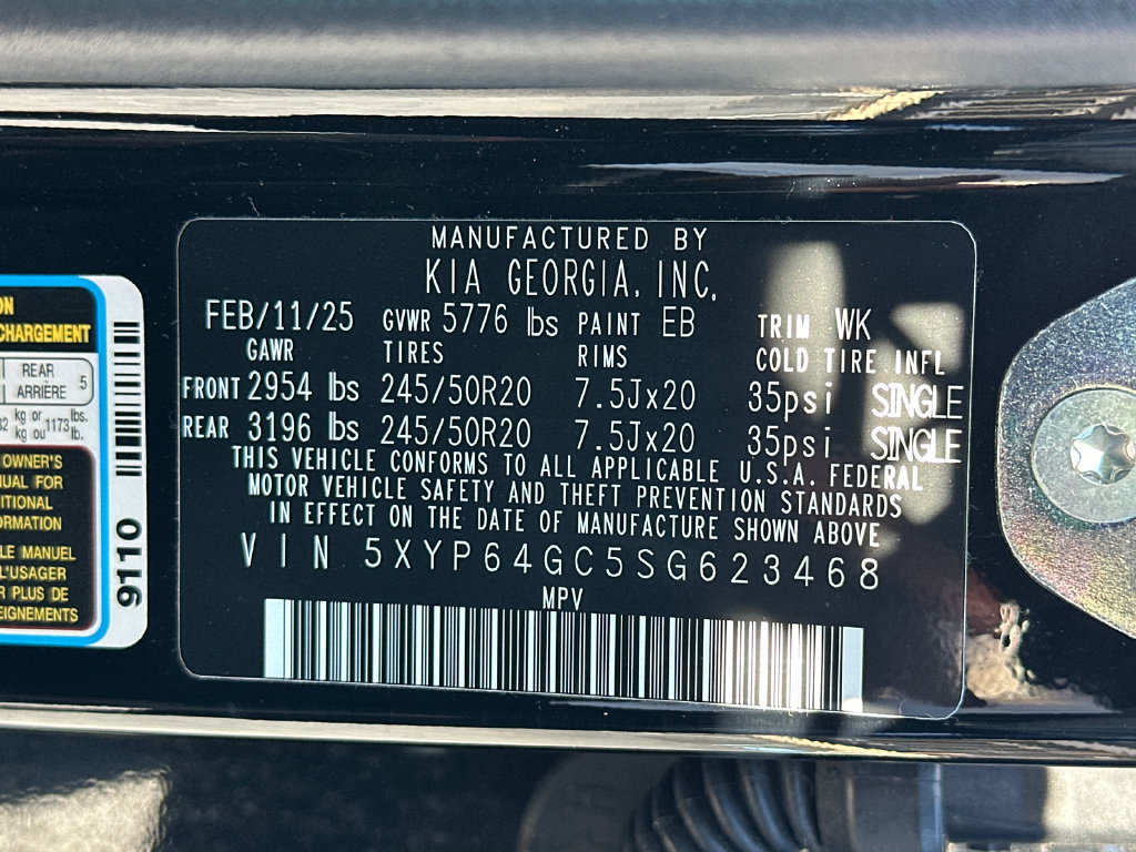Certified 2025 Kia Telluride S FWD image 35