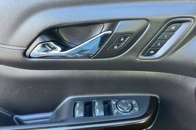 Used 2023 GMC Acadia AT4 w/ Preferred Package AWD/4WD image 11