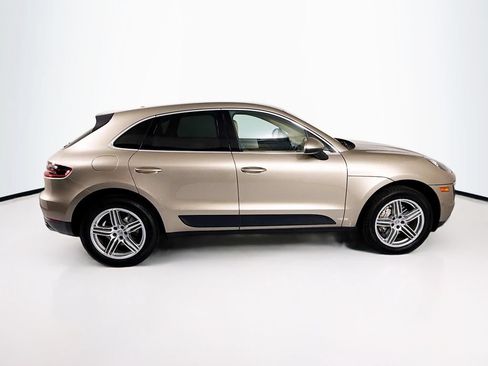 Used 2017 Porsche Macan S AWD/4WD image 4