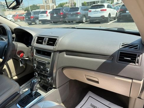 Used 2011 Ford Fusion SEL FWD image 33