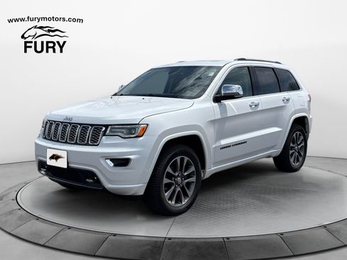 Used 2017 Jeep Grand Cherokee Overland AWD/4WD image 8