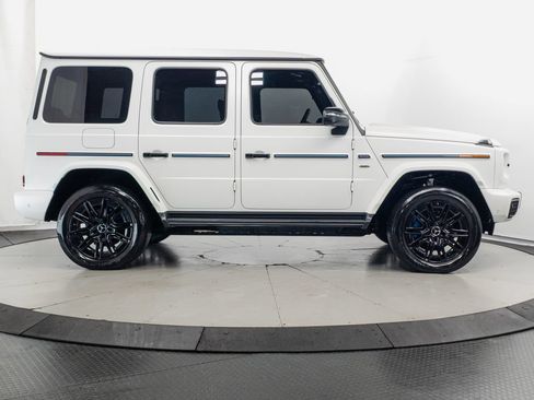 Certified 2025 Mercedes-Benz G 580 w/ EQ Technology image 35