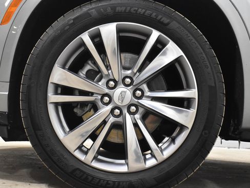 Certified 2025 Cadillac XT6 Premium Luxury AWD/4WD image 37