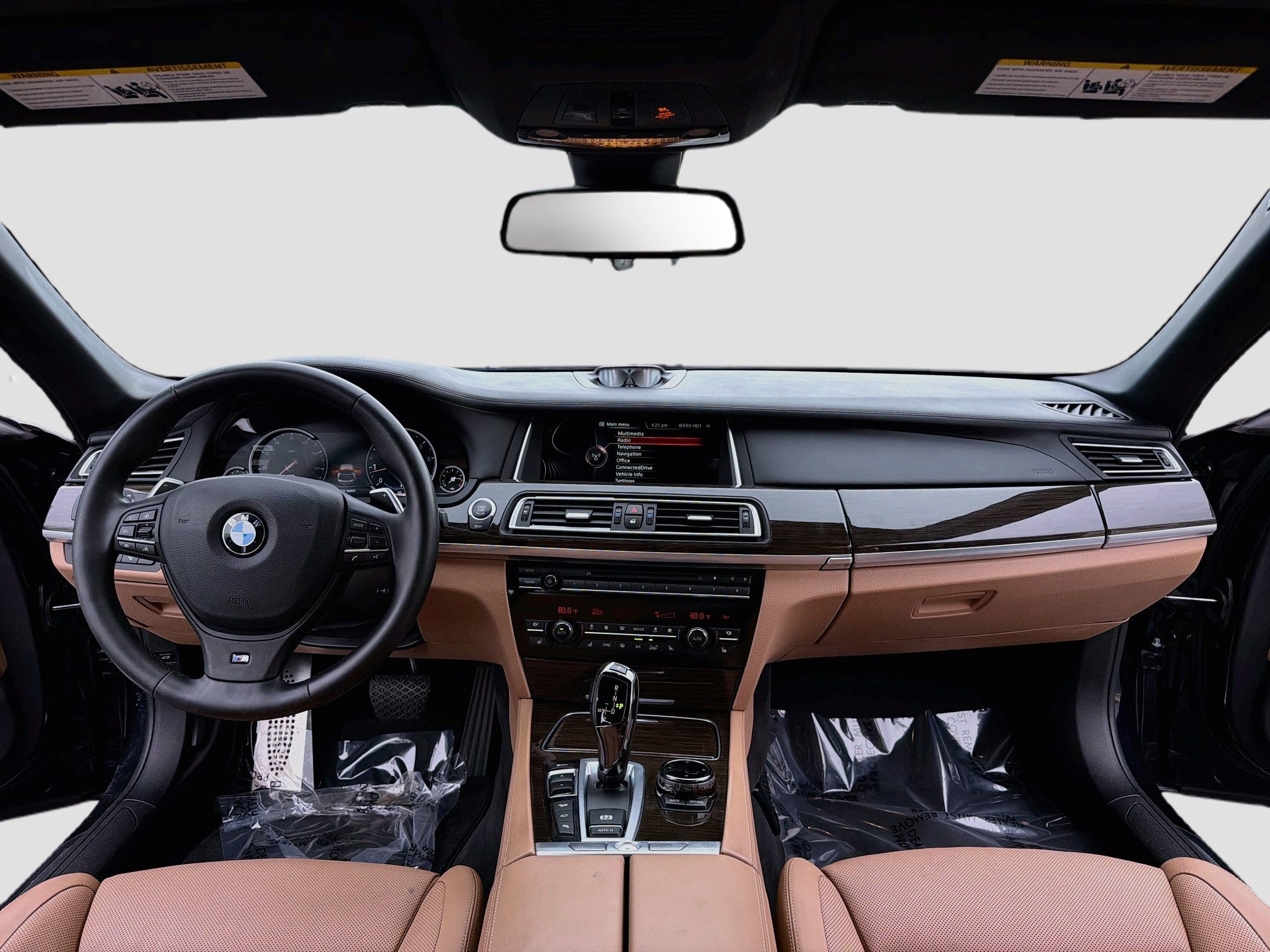 Used 2015 BMW 750i xDrive AWD/4WD image 9