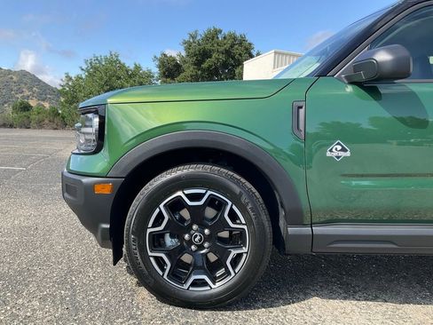 New 2025 Ford Bronco Sport Outer Banks image 10